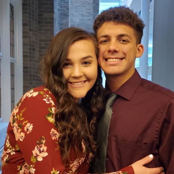 Meet your Posher, Jenna - Picture 1 of 1